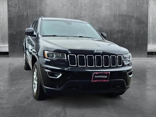 2018 Jeep Grand Cherokee Laredo E