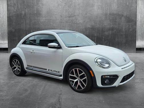 2018 Volkswagen Beetle 2.0T Dune