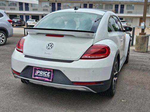 2018 Volkswagen Beetle 2.0T Dune