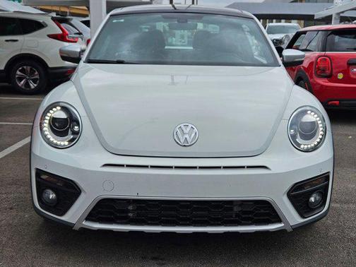 2018 Volkswagen Beetle 2.0T Dune