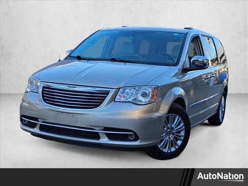 2012 Chrysler Town & Country Limited