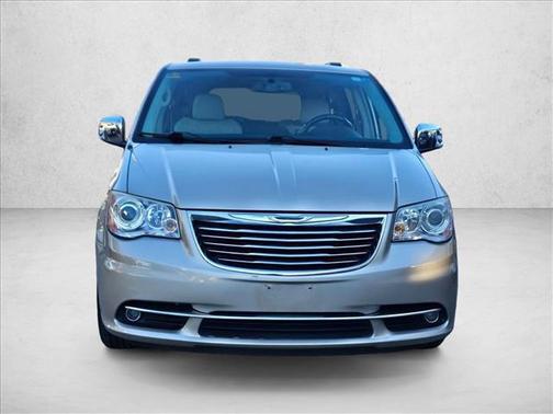 2012 Chrysler Town & Country Limited