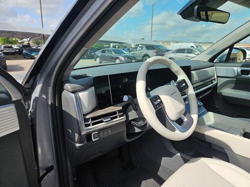 2025 Hyundai SANTA FE Limited