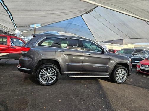 2018 Jeep Grand Cherokee Summit