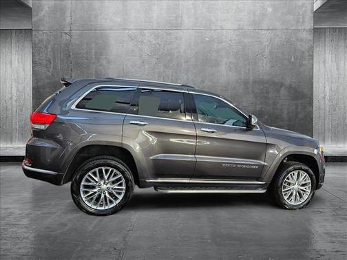 2018 Jeep Grand Cherokee Summit