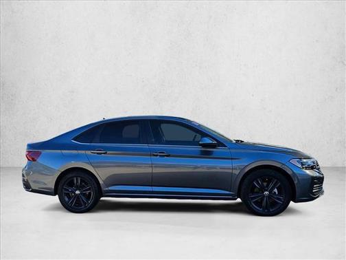 2022 Volkswagen Jetta 1.5T SE