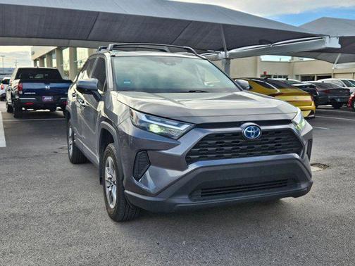 2024 Toyota RAV4 Hybrid XLE