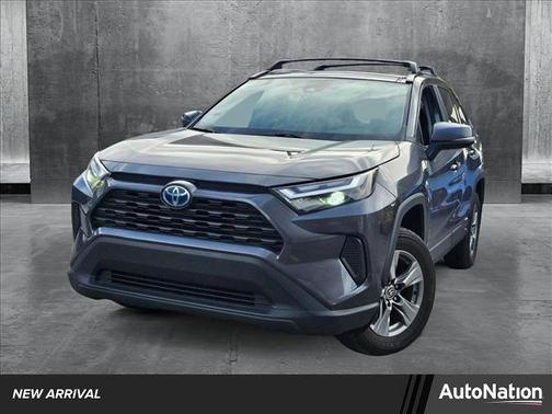 2024 Toyota RAV4 Hybrid XLE