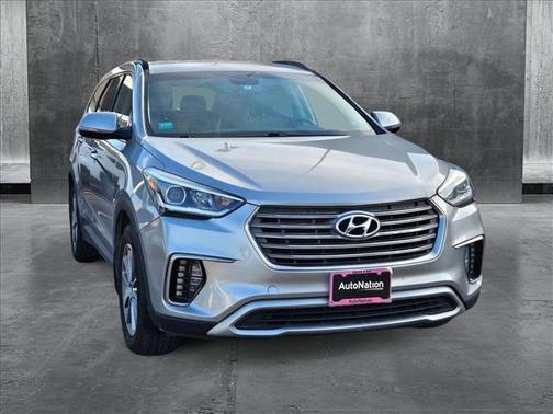 2018 Hyundai SANTA FE SE