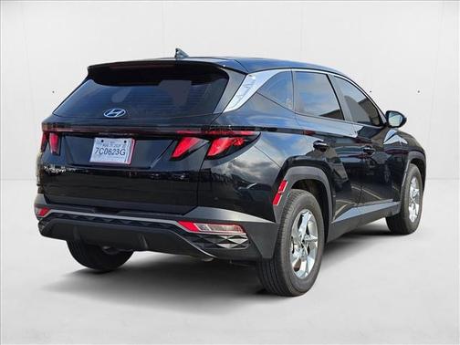2024 Hyundai TUCSON SE