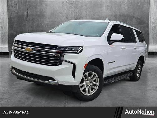 2023 Chevrolet Suburban LT