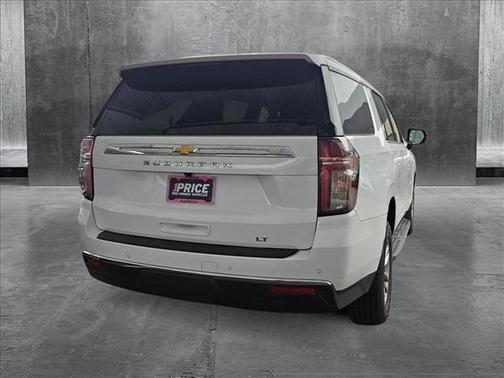 2023 Chevrolet Suburban LT