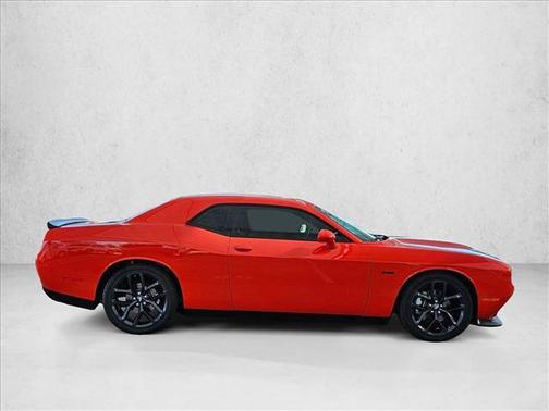 Go Mango 2023 Dodge Challenger R/T
