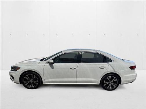 2021 Volkswagen Passat 2.0T SE