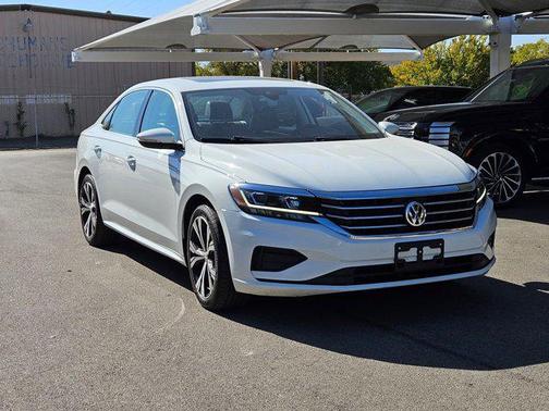 2021 Volkswagen Passat 2.0T SE