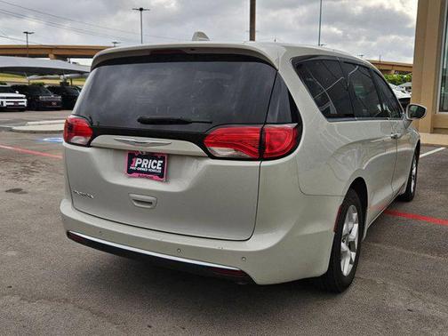 2019 Chrysler Pacifica Touring Plus