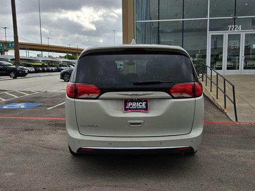 2019 Chrysler Pacifica Touring Plus