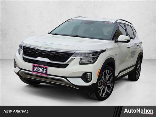 Snow White Pearl 2022 Kia Seltos SX Turbo