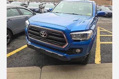 2017 Toyota Tacoma SR5