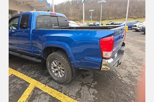 2017 Toyota Tacoma SR5