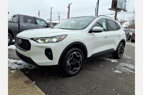 2026 Ford Escape Platinum