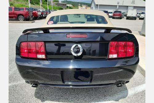 2006 Ford Mustang