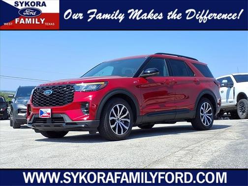 2025 Ford Explorer ST-LINE