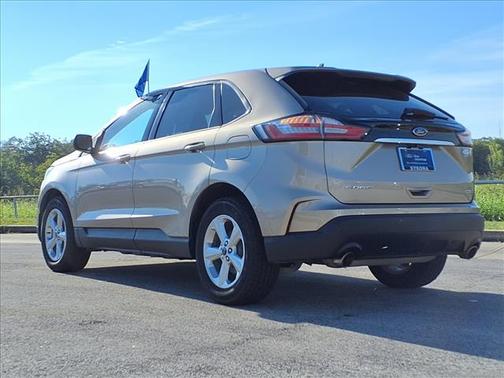 2020 Ford Edge SE