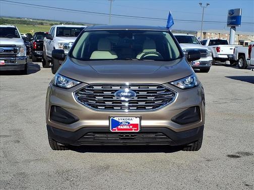 2020 Ford Edge SE