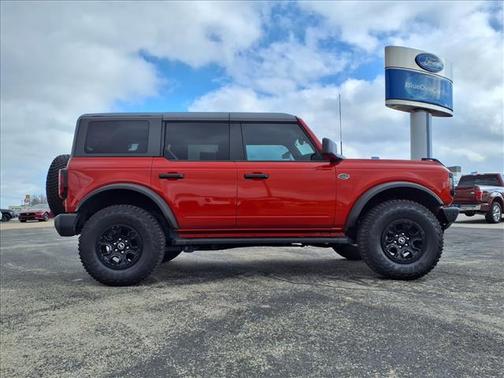 2024 Ford Bronco WILDTRAK