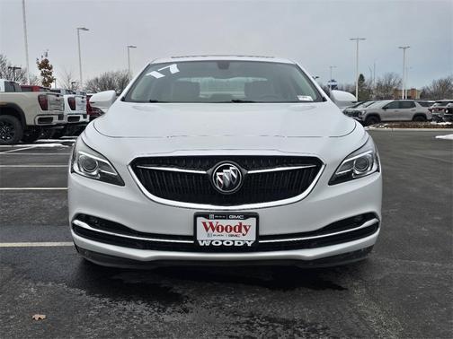 2017 Buick LaCrosse Essence