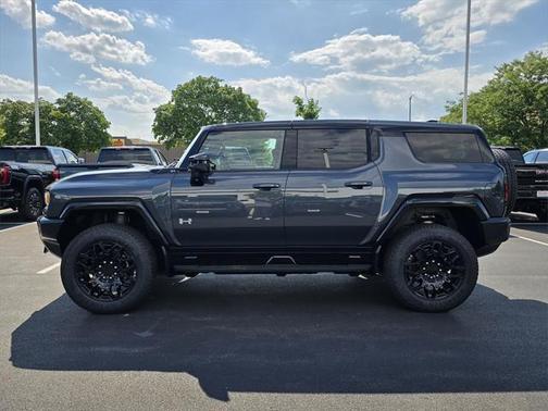 2025 GMC HUMMER EV SUV 2X