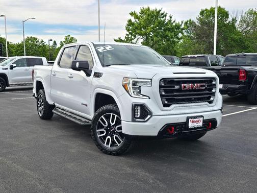 Summit White 2022 GMC Sierra 1500 AT4
