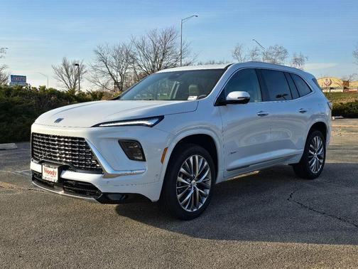 iridescent white tricoat 2026 Buick Enclave Avenir