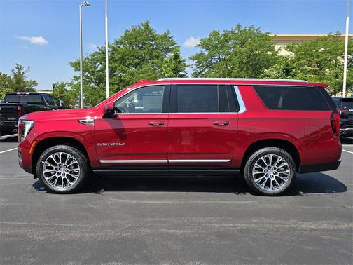 2025 GMC Yukon XL Denali