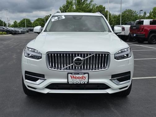 2023 Volvo XC90 Recharge Plug-In Hybrid T8 Ultimate Bright Theme 7-Seater