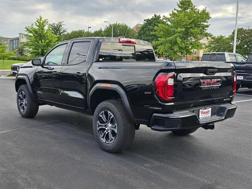 2025 GMC Canyon AT4