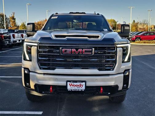 2026 GMC Sierra 2500 AT4