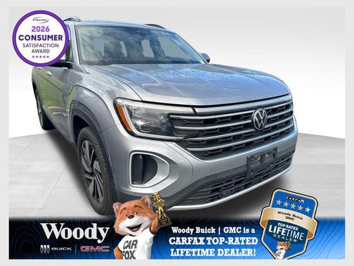 Silver Mist Metallic 2024 Volkswagen Atlas 2.0T SE w/Technology 4MOTION
