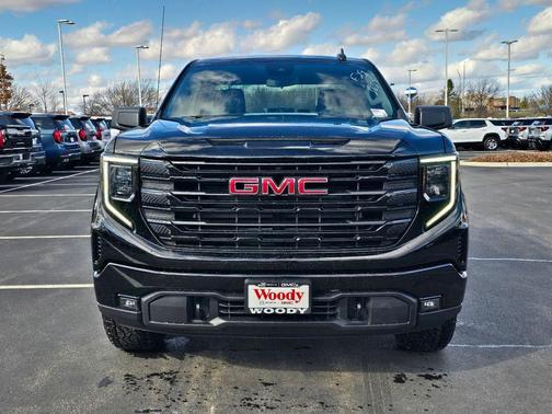 2026 GMC Sierra 2500 SLT