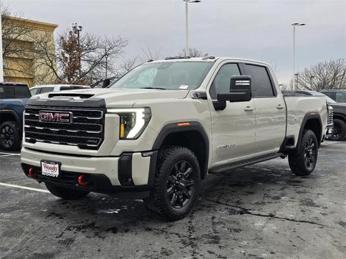 2026 GMC Sierra 2500 AT4