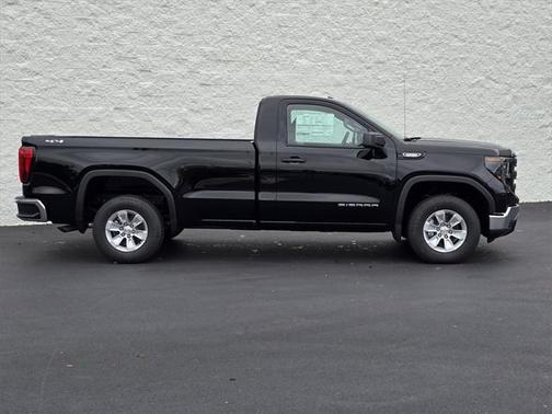 2025 GMC Sierra 1500 Pro