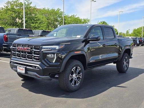 2025 GMC Canyon Base