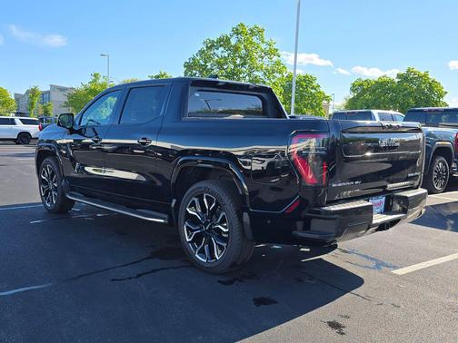 2025 GMC Sierra EV Extended Range Denali