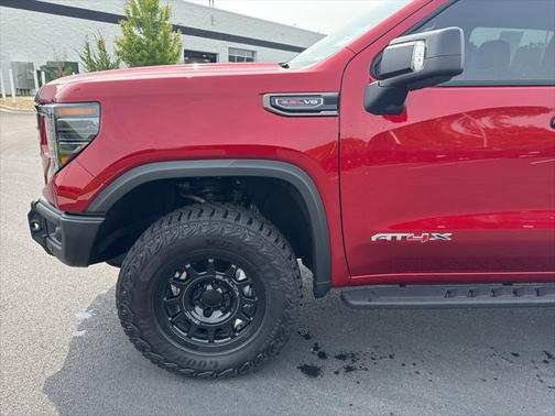 2025 GMC Sierra 1500 AT4X
