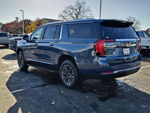 2026 GMC Yukon XL 4WD Elevation