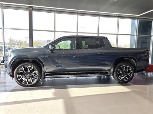 2025 GMC Sierra EV Extended Range Denali