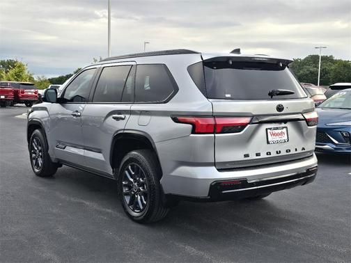 2024 Toyota Sequoia Platinum