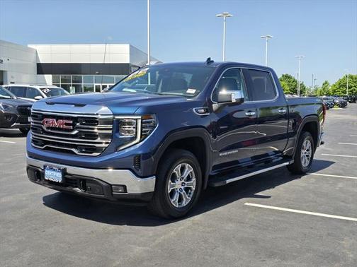2022 GMC Sierra 1500 SLT