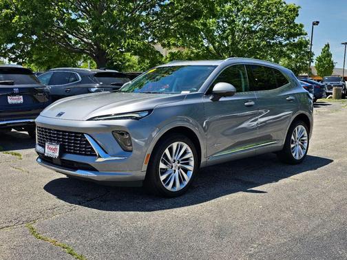 Moonstone Gray Metallic 2026 Buick Envision Avenir